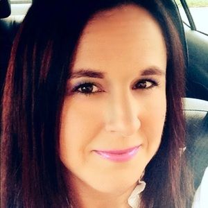 Meet your Posher, Robyn